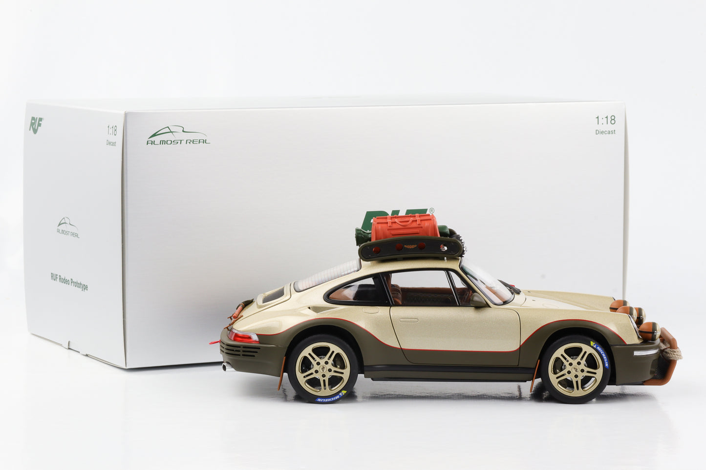 1:18 Porsche 911 RUF Rodeo Prototype 2020 areia ouro metálico quase real