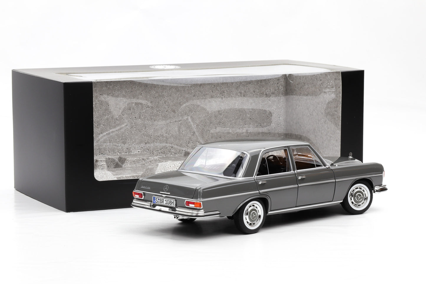 1:18 Norev Mercedes-Benz 280 SE W108 1968 Arabergrau DEALER