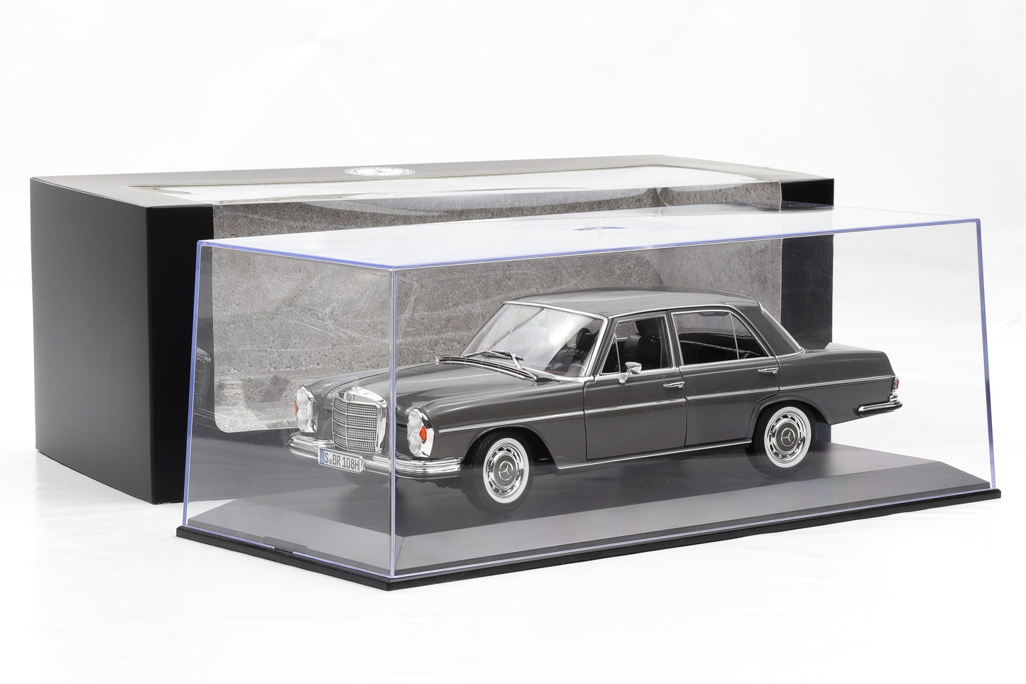 1:18 Norev Mercedes-Benz 280 SE W108 1968 Arabergrau DEALER + Vitrine