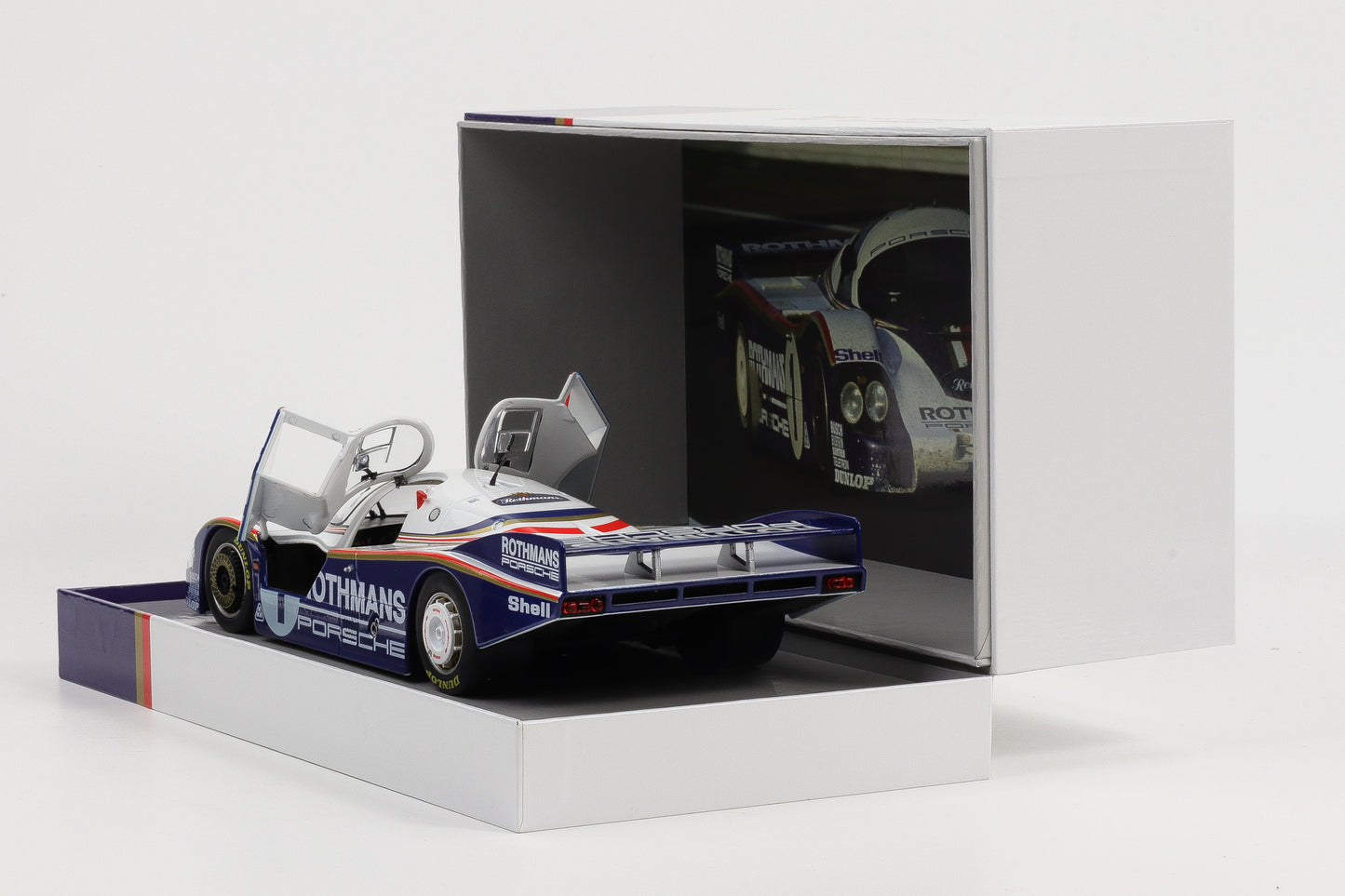 1:18 Werk83 956 LH Rothmans #1 Winner 24h LeMans 1982 Ickx Bell Giftbox
