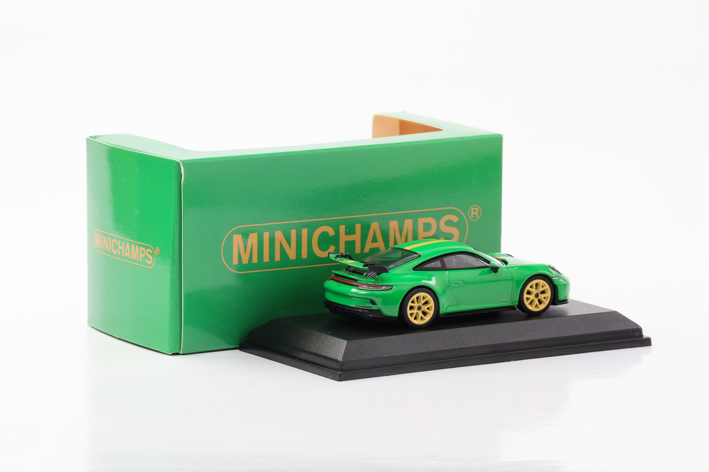 1:64 Porsche 911 992 GT3 2021 python green Minichamps 64 diecast