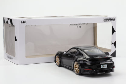 1:18 Minichamps Porsche 911 992 Turbo S Coupe Film Bad Boys 2024 schwarz
