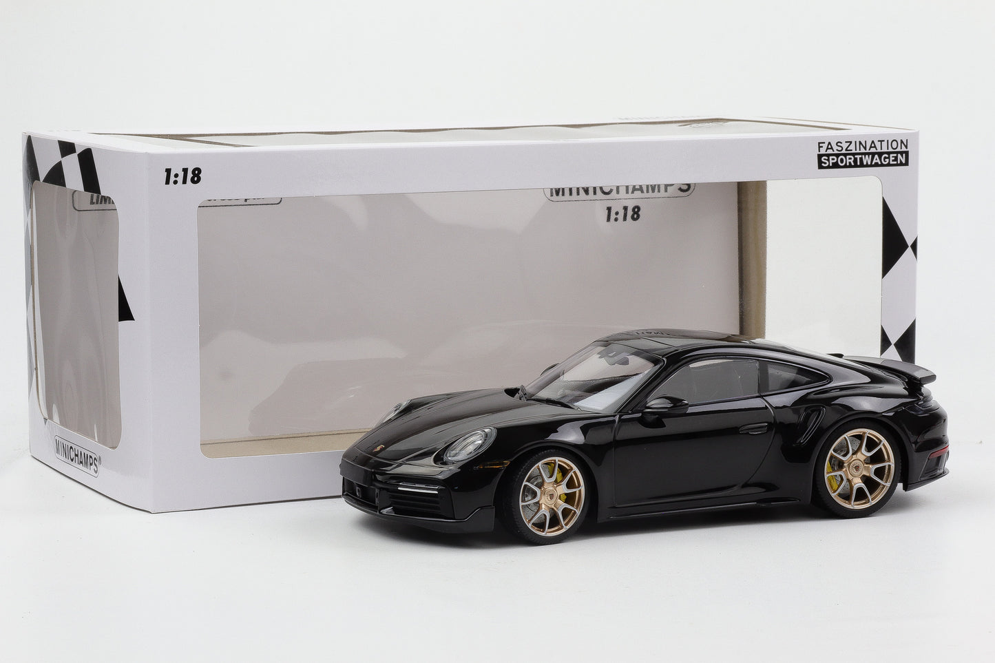 1:18 Minichamps Porsche 911 992 Turbo S Coupe Film Bad Boys 2024 schwarz
