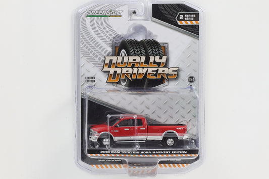1:64 Greenlight 2018 RAM 3500 Big Horn Harvest Edition Dually Drivers Series 2
