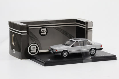 1:43 Triple 9 Volvo 780 Bertone 1977 Limited T9-43040