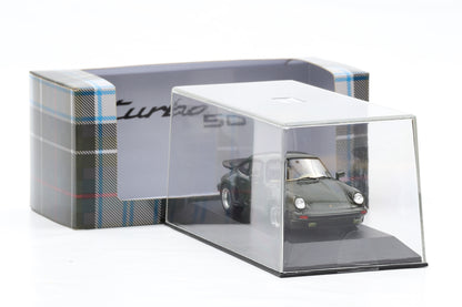 1:43 Spark Porsche 911 Turbo 3.0 Coupe Ferry Oakgreen metallic Museum MAP