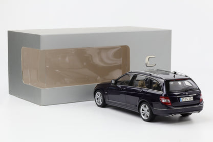 1:18 Autoart Mercedes-Benz C-Klasse S204 T-Modell Tansanitblau 2007