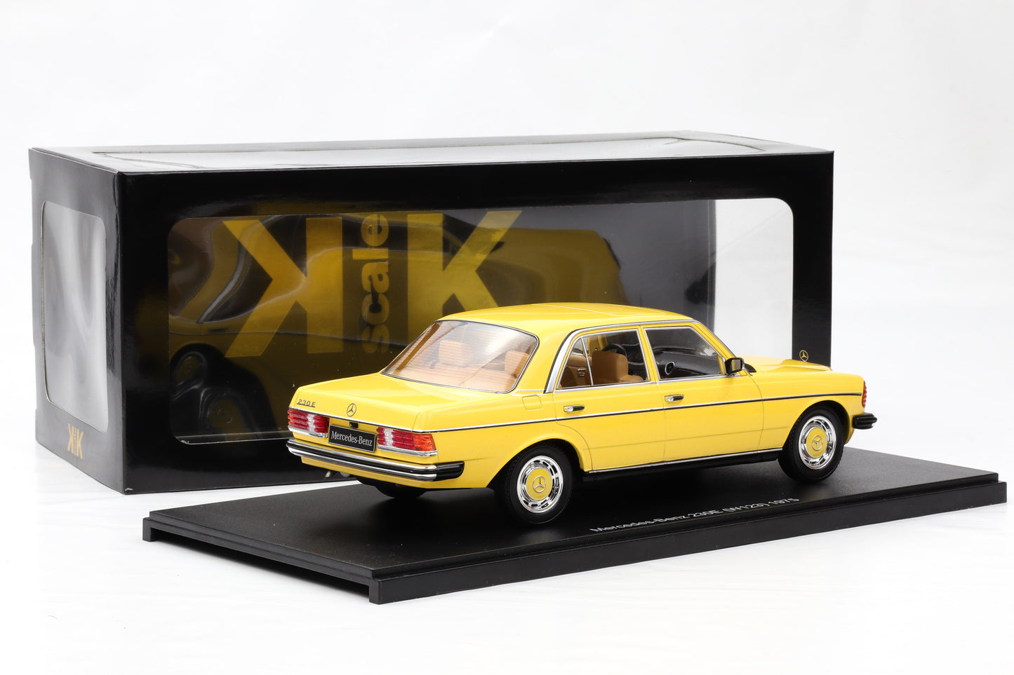 1:18 Mercedes-Benz 230E W123 Saloon 1975 gelb diecast KK Scale