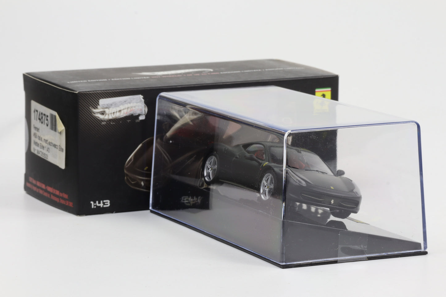 1:43 Hot Wheels Elite Ferrari 458 Italia schwarz matt X5503