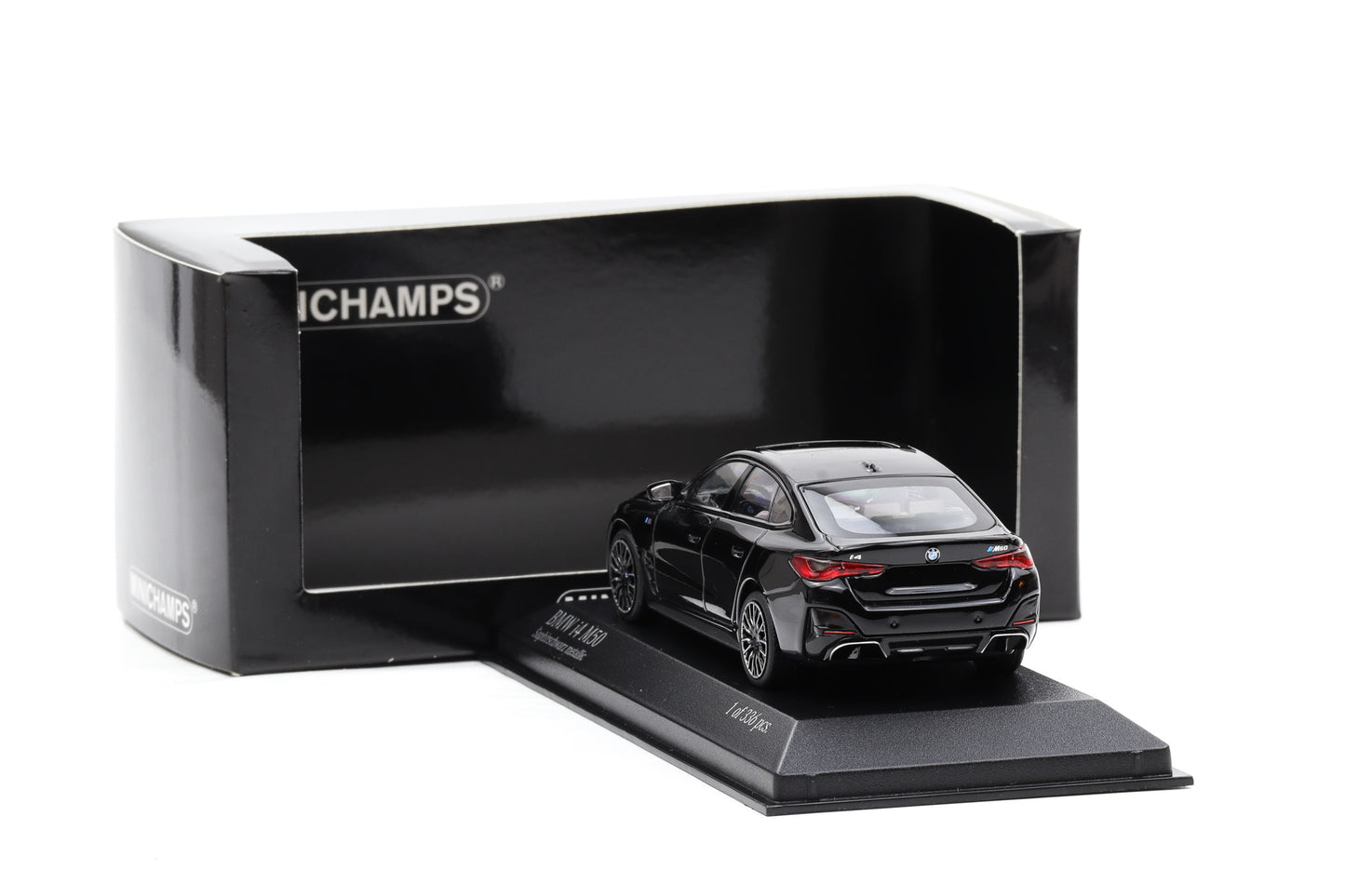 1:43 Minichamps BMW i4 M50 Saphierschwarz metallic 2022