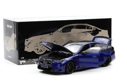 1:18 Minichamps BMW M5 2024 (G90) 2024 blau metallic full opening