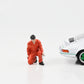 1:24 Figure Classic Race Mechanic Jerry Kneeling Orange American Diorama Figures