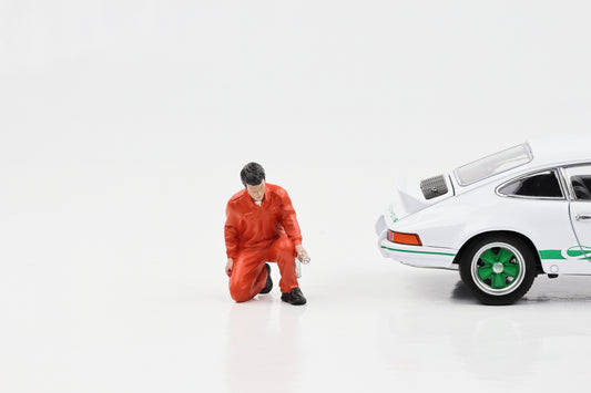 1:24 Figur Classic Race Mechaniker Jerry kniend orange American Diorama Figuren