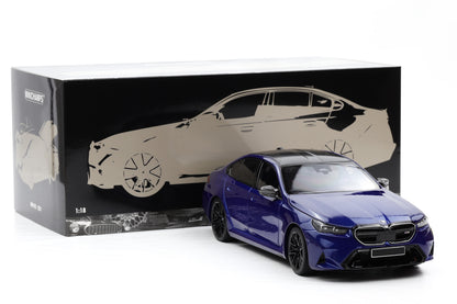 1:18 Minichamps BMW M5 2024 (G90) 2024 blau metallic full opening
