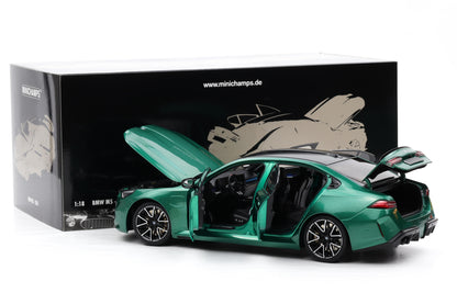 1:18 Minichamps BMW M5 2024 (G90) 2024 green metallic full opening