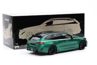 1:18 Minichamps BMW M5 Touring 2024 (G90) 2024 green metallic full opening