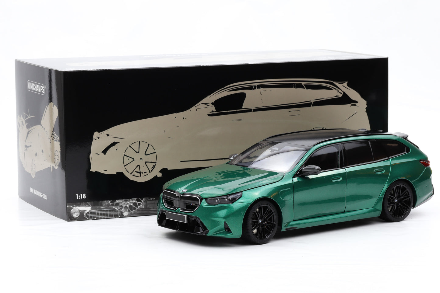 1:18 Minichamps BMW M5 Touring 2024 (G90) 2024 green metallic full opening