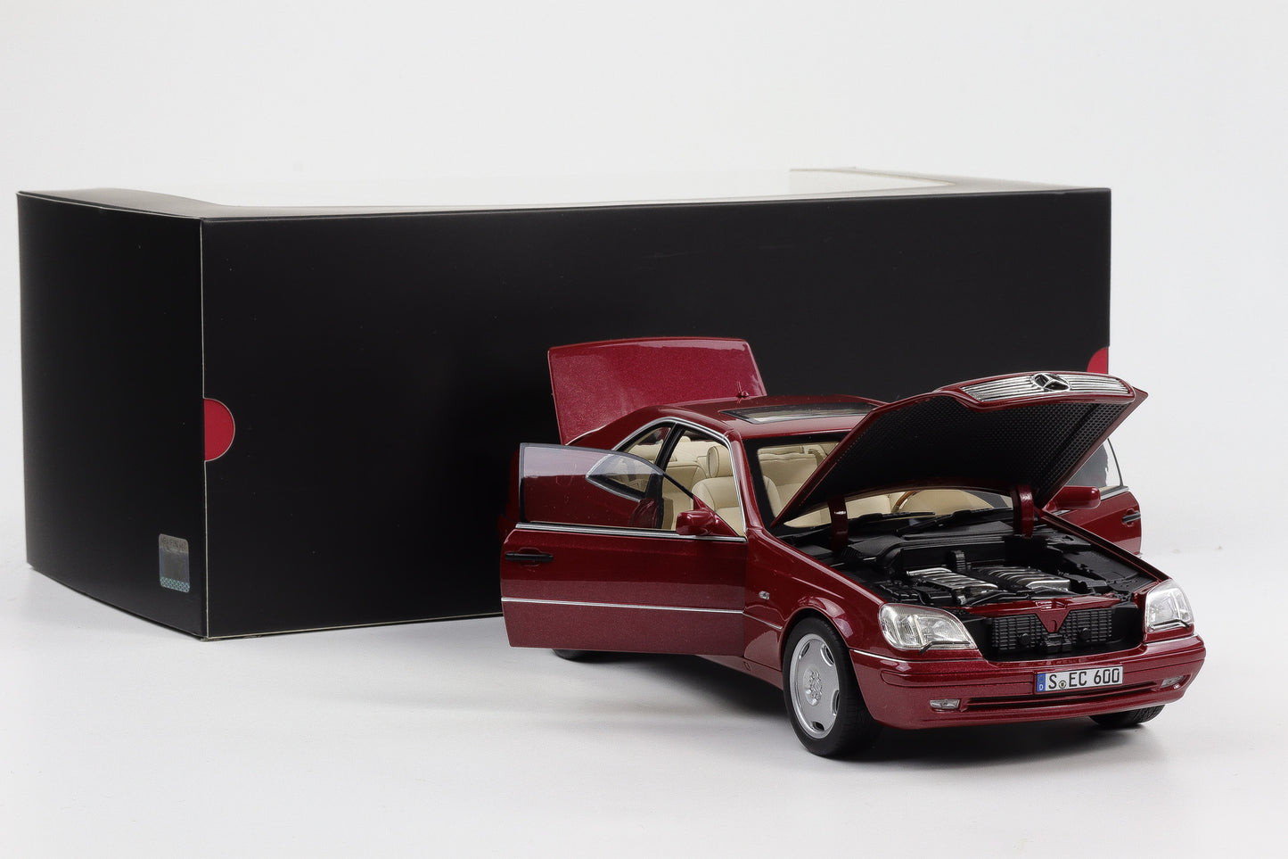 1:18 Norev Mercedes-Benz CL 600 Coupe C140 V12 almandinrot metallic Dealer