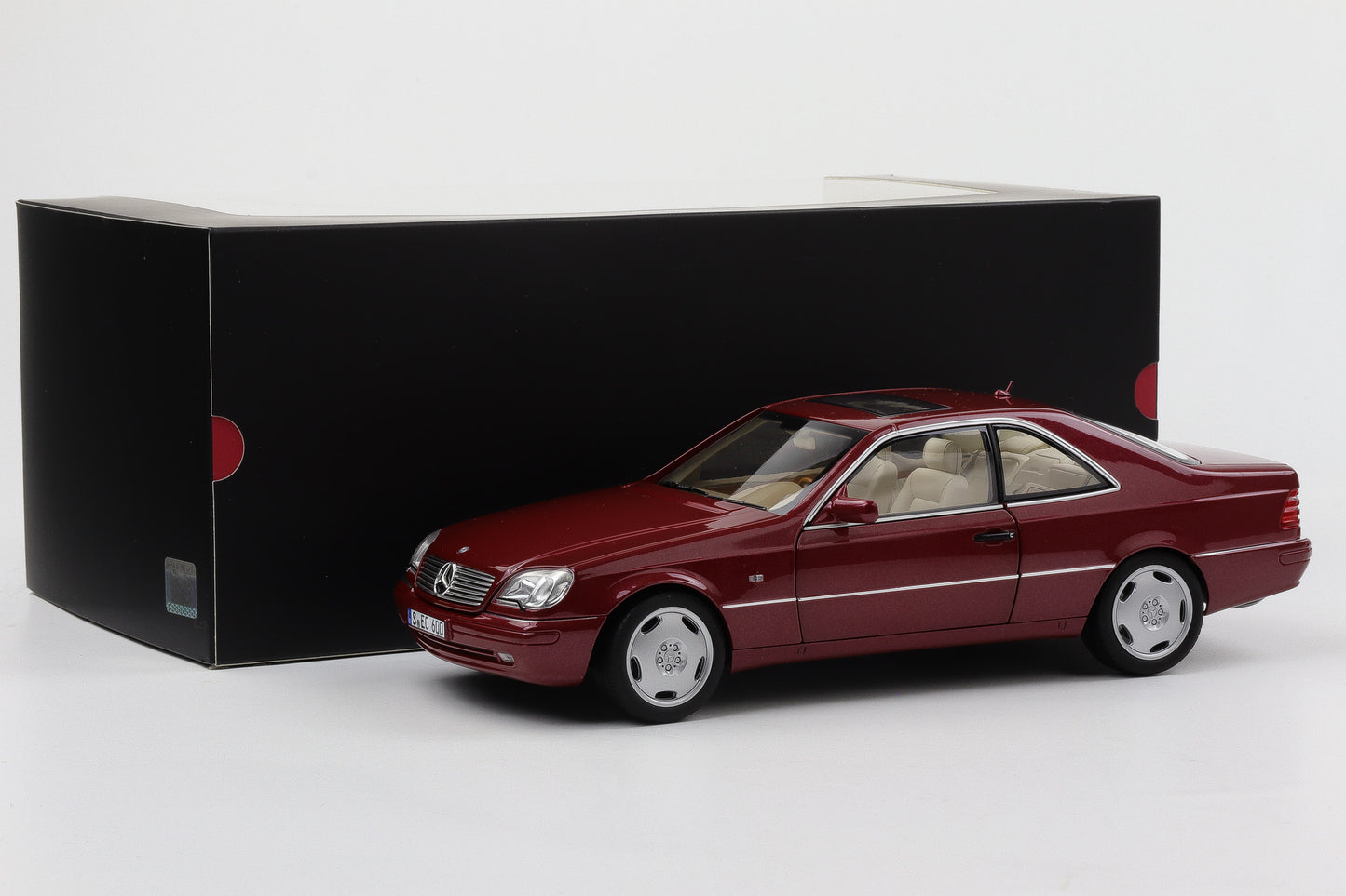 1:18 Norev Mercedes-Benz CL 600 Coupe C140 V12 almandinrot metallic Dealer