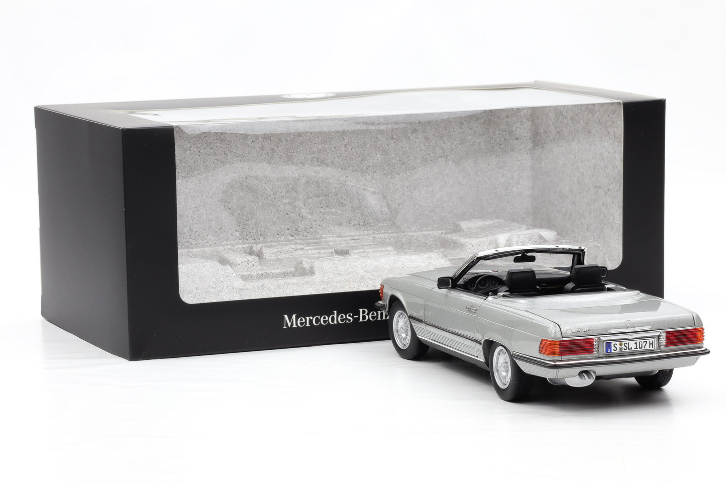 1:18 Mercedes-Benz 450 SL R107 Hard/Softtop astral silver metallic Norev Dealer