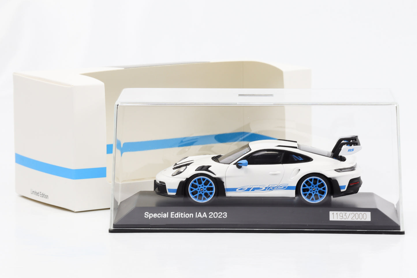 1:43 Porsche 911 992 GT3 RS Special Edition IAA 2023 branco-azul Spark Dealer