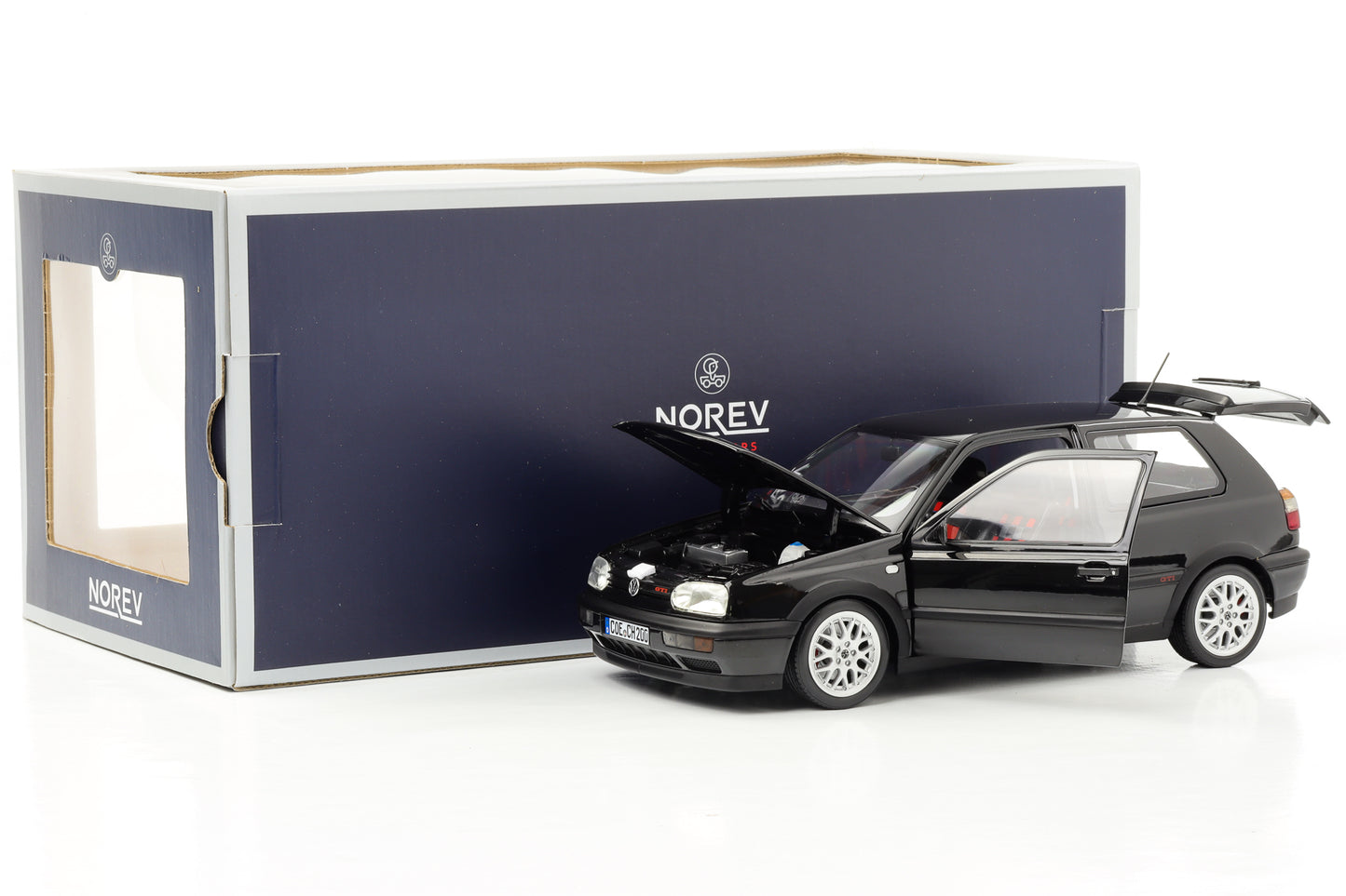 1:18 VW Golf III GTI 1996 "20 years Anniversary Edition" Norev full opening