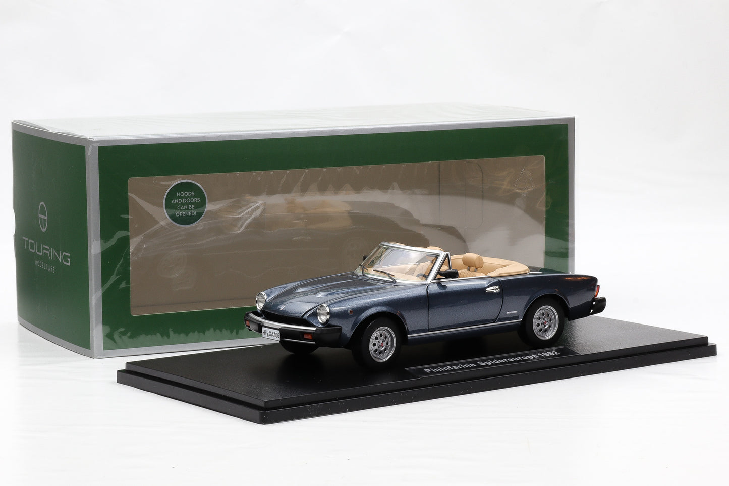 1:18 (Fiat 124 Spider) Pininfarina Spidereuropa 1982 blu medio metallic Touring Modelcars