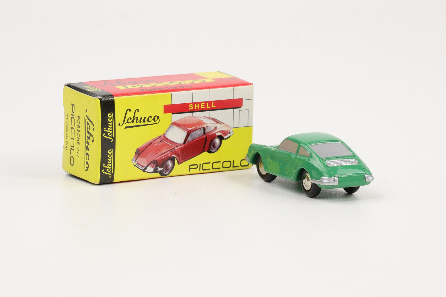 1:90 Schuco Piccolo Porsche 911 Coupe Modellfahrzeug grün Art.Nr. 01341-P