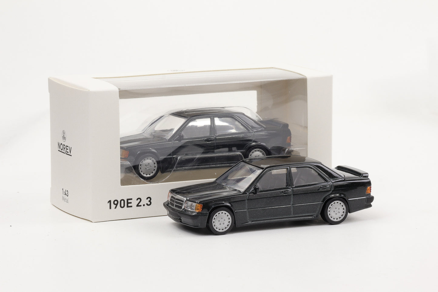 1:43 Mercedes-Benz 190E 2.3-16 W210 black metallic Norev Jet Car diecast