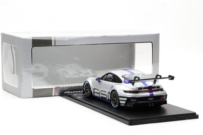 1:18 IXO Porsche Porsche 911 (992) GT3 Cup Track Experience 2023