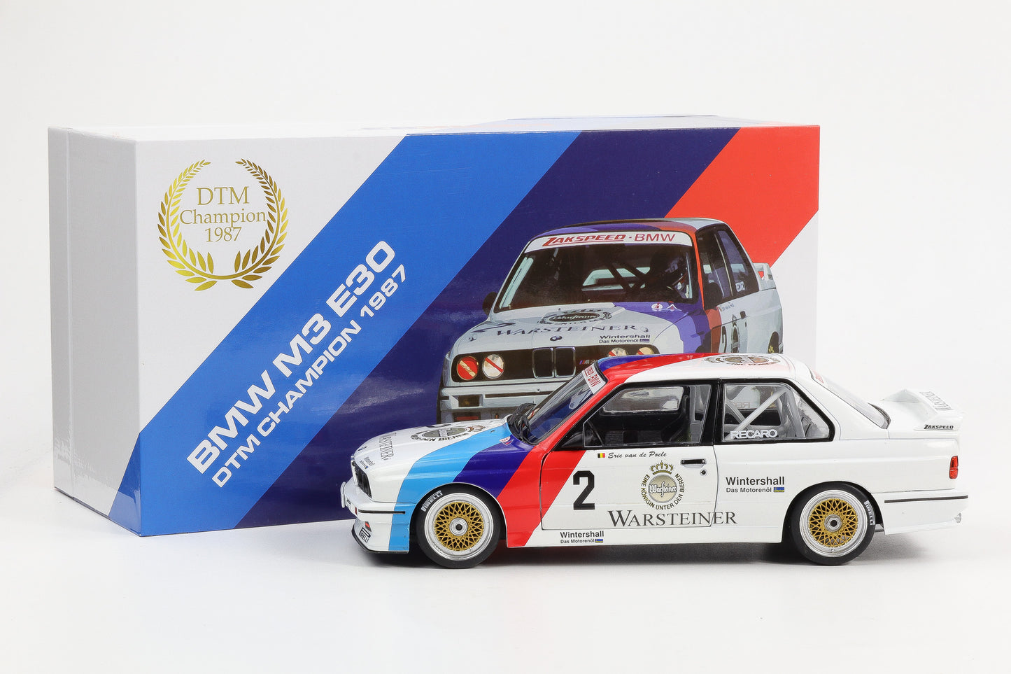 1:18 WERK83 BMW M3 E30 #2 DTM 1987 Eric van de Poele Warsteiner Collectors box