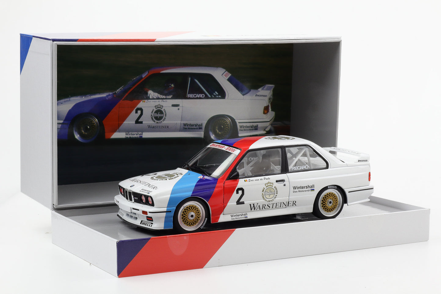 1:18 WERK83 BMW M3 E30 #2 DTM 1987 Eric van de Poele Warsteiner Collectors box