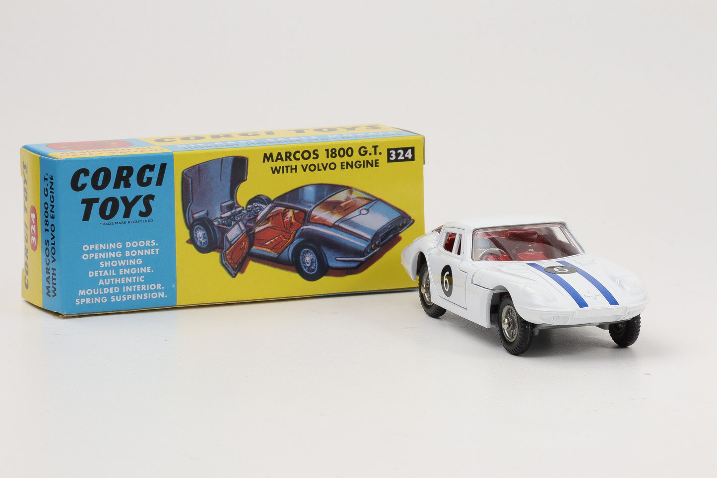 1:44 Corgi Toys Marcos GT weiß + Fahrer - Nr. 324 Repro