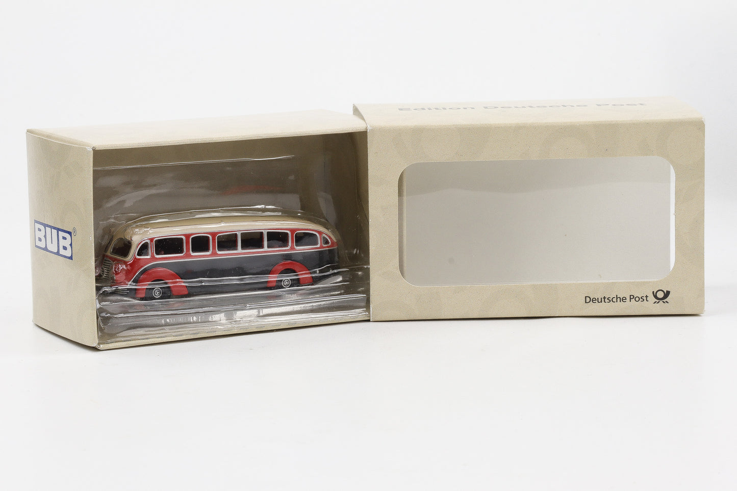 1:87 BUB Mercedes-Benz LO3500  Deutsche Post Edition Art.Nr. 018030