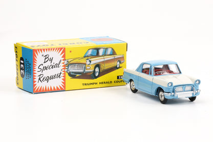 Corgi Model Club Toys Triumph Herald Coupe weiß-hellblau  Nr. 231 Repro