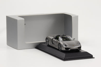 1:43 Minichamps Porsche 918 Spyder graumetallic WAP Dealer