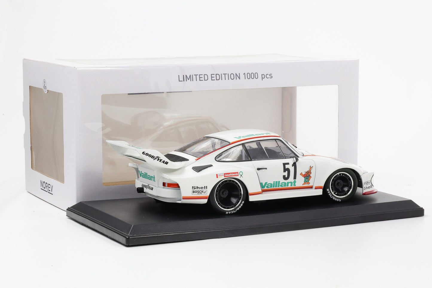 1:18 Porsche 935 2nd #51 Vaillant Zolder DRM 1977 Bob Wollek