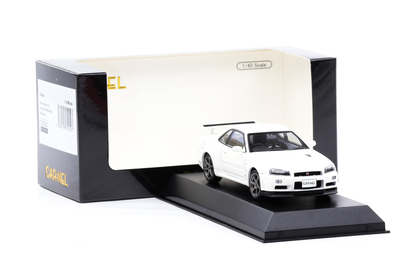 1:43 Kyosho Nissan Skyline Nür GT-R VspecII BNR34 2002 white pearl by Carnel