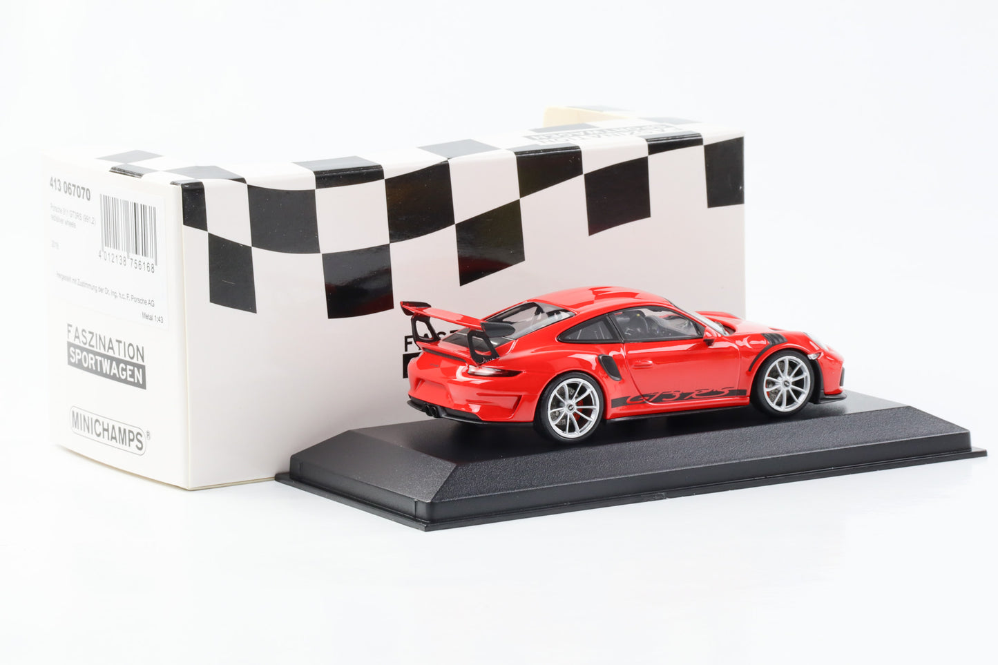 1:43 Porsche 911 GT3 RS 991.2 2018 guards red silver rims Minichamps