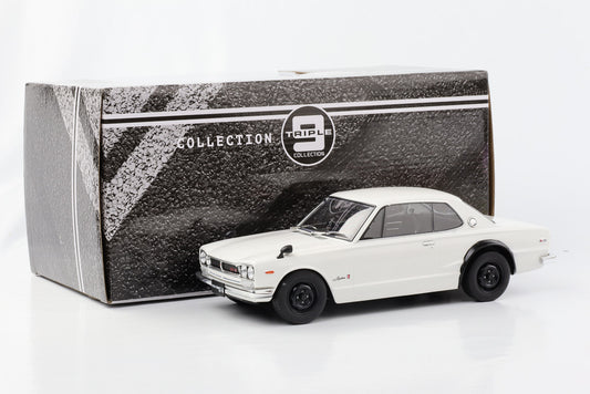 1:18 Nissan Skyline GT-R KPGC10 Hakosuka 1972 blanco Triple 9