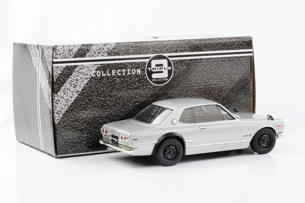 1:18 Nissan Skyline GT-R KPGC10 Hakosuka 1972 silver Triple 9