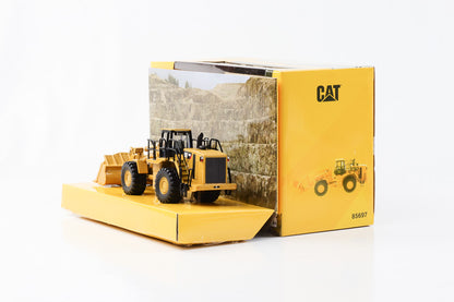 1:64 CAT 988H Wheel Loader Frontlader 185mm DM Diecast masters