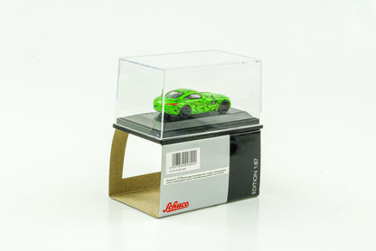1:87 سيارة مرسيدس AMG GT باللون الأخضر مع خطوط النمر السوداء Schuco H0