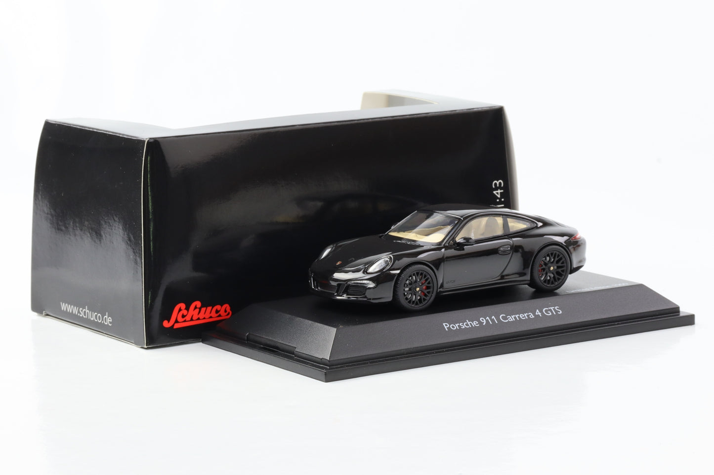 1:43 Porsche 911 991 Carrera 4 GTS black Schuco