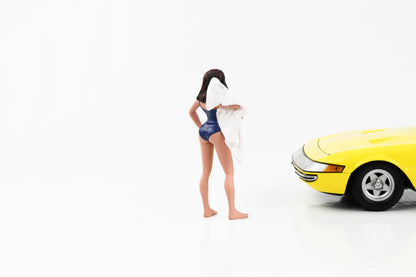 Figura 1:18 Beach Girls Katy Traje de baño y toalla American Diorama Figures