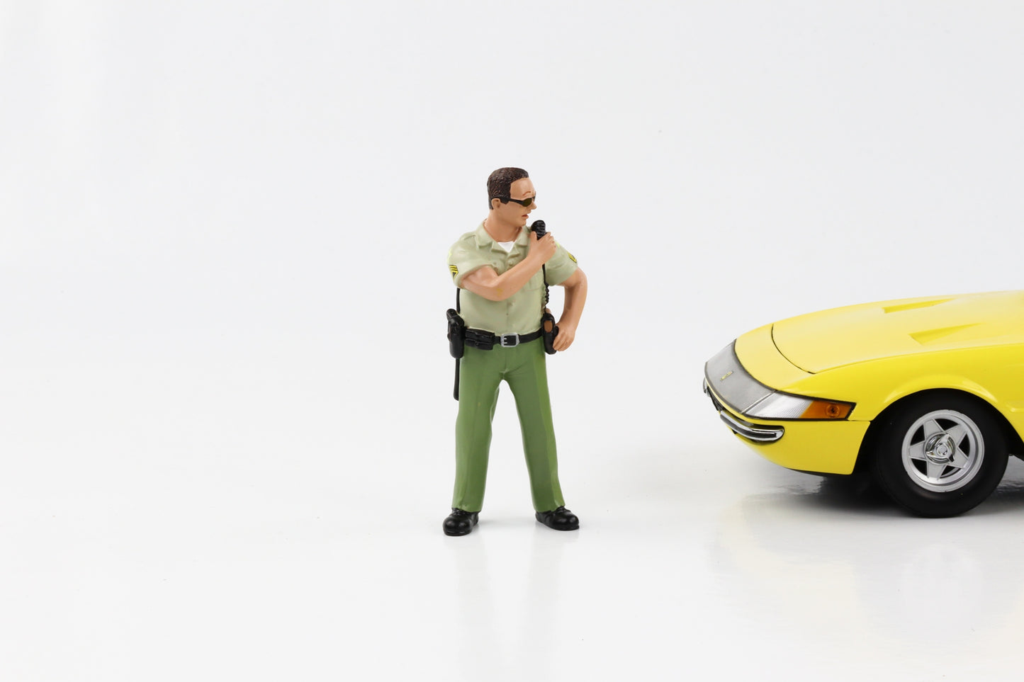 1:18 Figure Highway Patrol Officer Brad American Diorama Figures