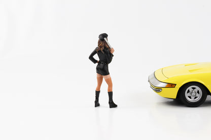 1:18 Figur Sexy Police Officer Girl mit braunen Haaren American Diorama Figuren