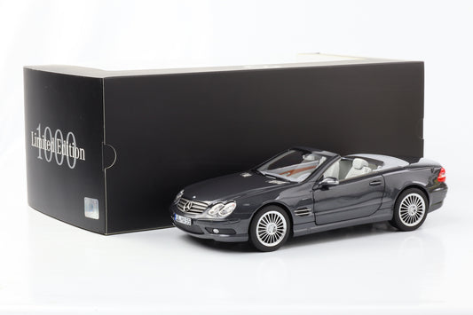 1:18 Mercedes-Benz SL55 AMG R230 avec toit rigide noir obsidienne Concessionnaire Norev